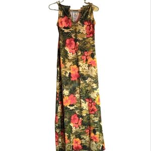 Love ❤️ Woman's Dress  Size S Floral Print  EUC